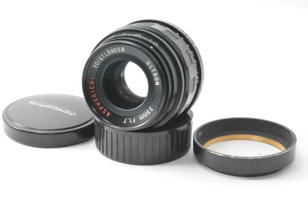 Voigtlander ultron 35mm f1.7＋L-M変換リング Voigtlander ultron 35mm f1.7＋L-M変換リング - メルカリ