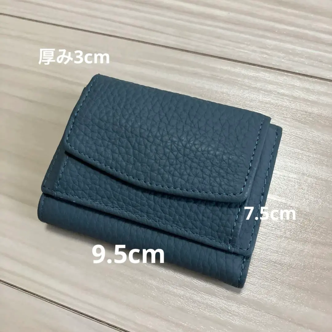 Thumbnail of Small wallet
