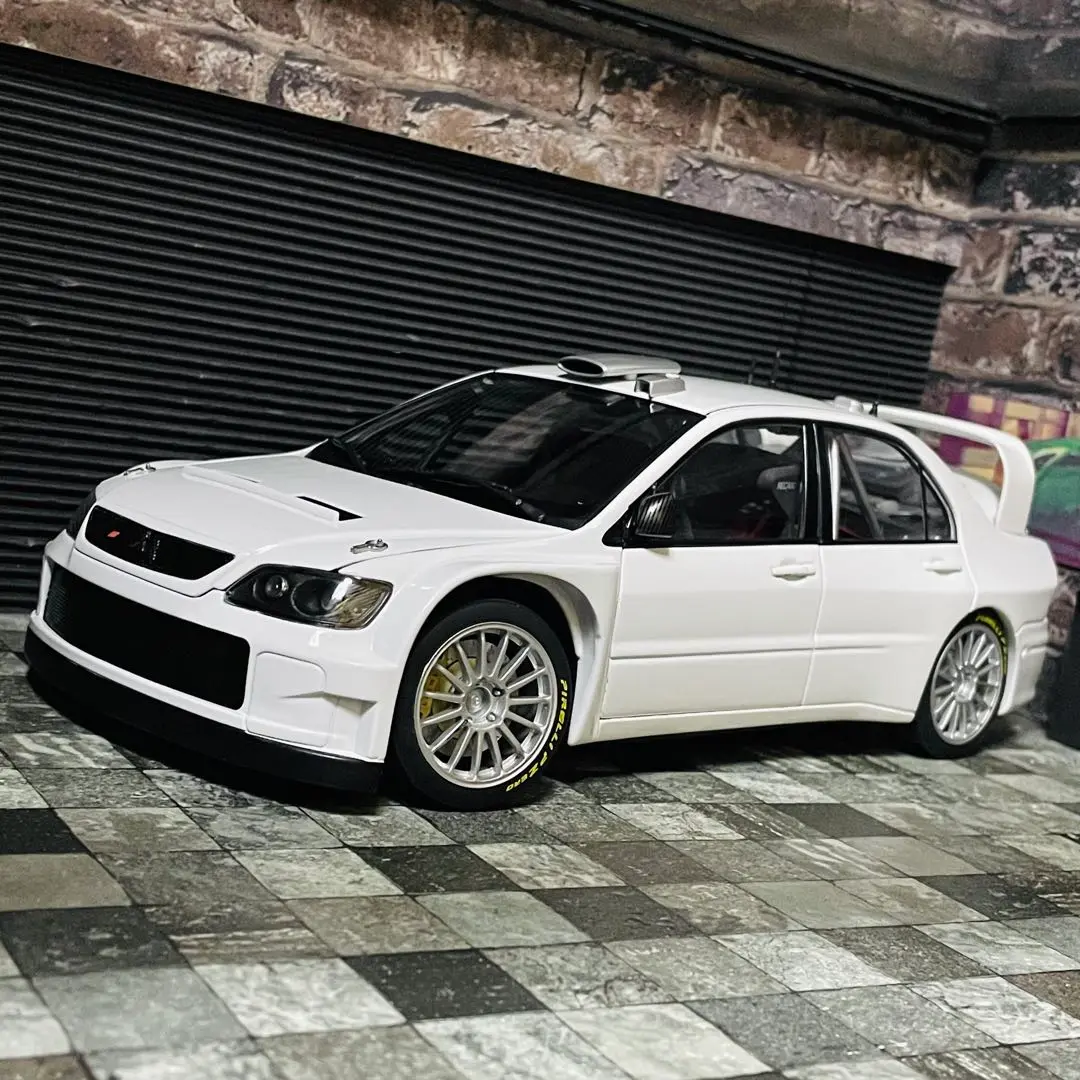 絶版　希少　AUTOart オートアート　三菱　ランサーエボリューションⅥ 1/18 オートアート 77152 三菱 ランサー エボリューション Ⅵ