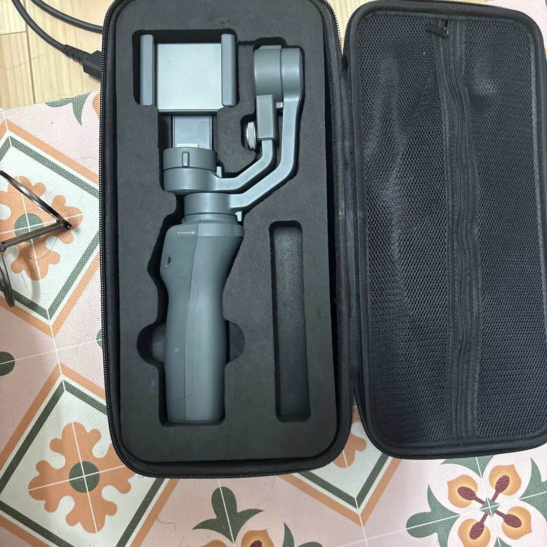 DJI OSMO MOBILE2 箱・ケース・レンズ DJI OSMO Mobile 2 の収納・保管・持ち運びに最適な専用ケースの