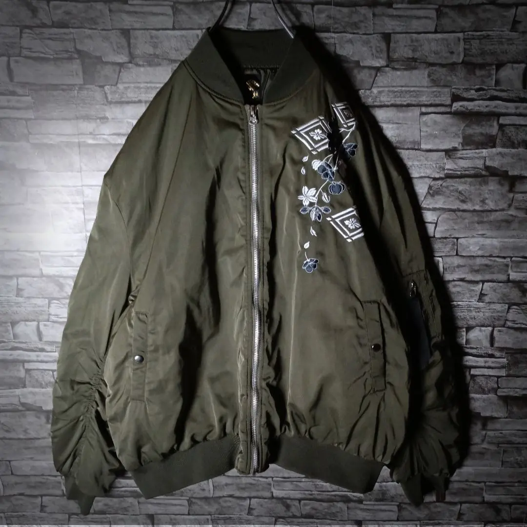 雅結 MA-1 飛行夾克 小和風圖案刺繡設計 寬鬆 寬大 的縮圖
