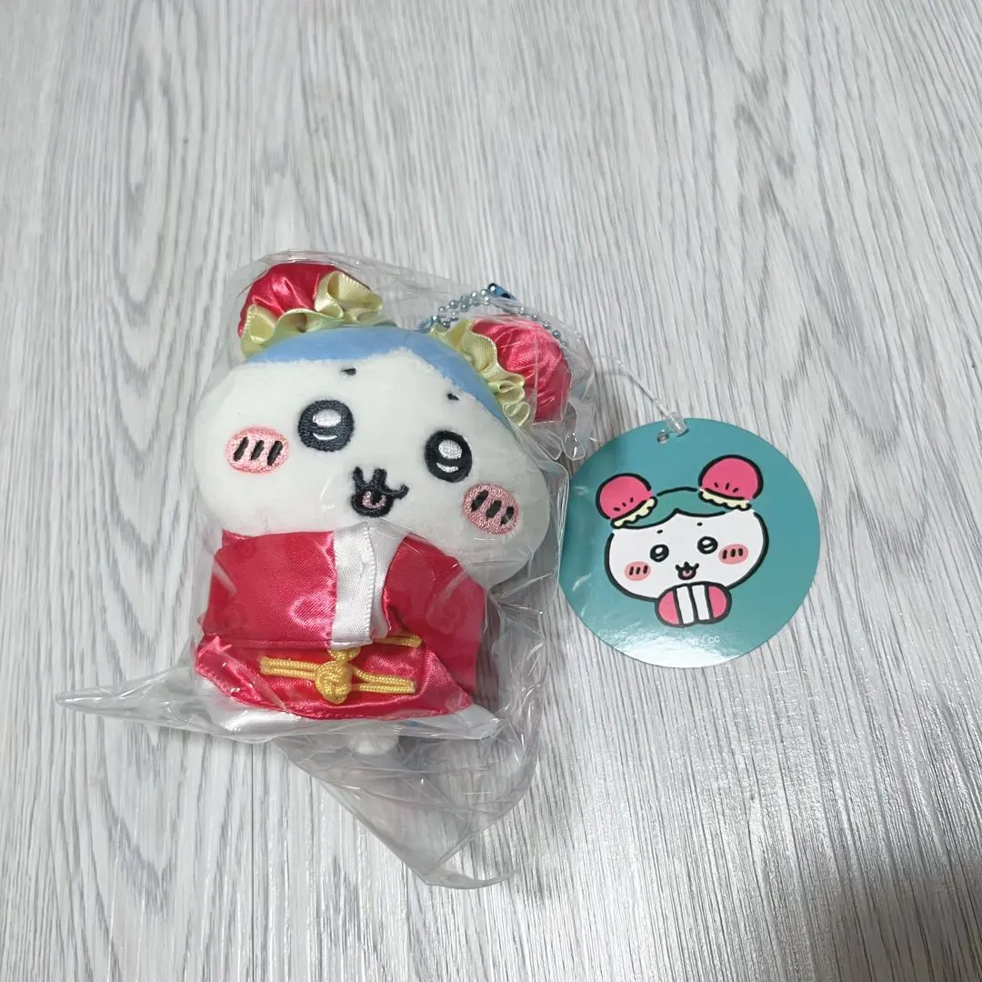 Thumbnail of Chikawa Restaurant Rai Rai (Lai Lai) Petit Mini Mascot (Hachiware)