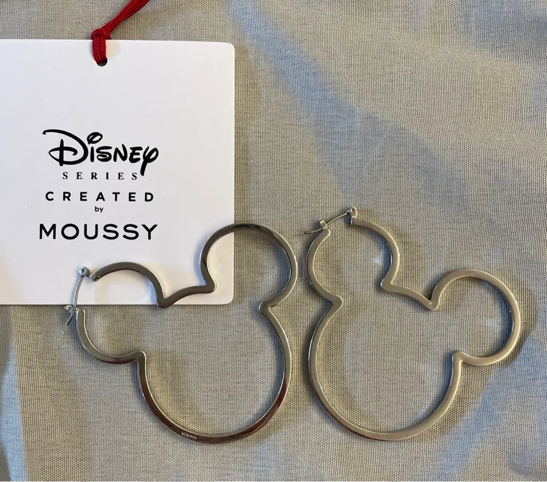 2025年最新】moussy ディズニー ピアスの人気アイテム - メルカリ