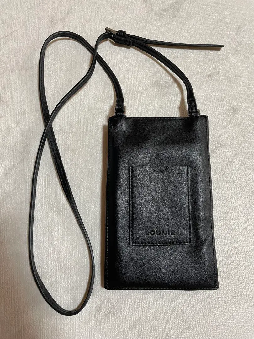 美品　ルーニィ メタルバックル ミニバッグ ショルダー 2way ブラック 美品 ルーニィ メタルバックル ミニバッグ ショルダー 2way