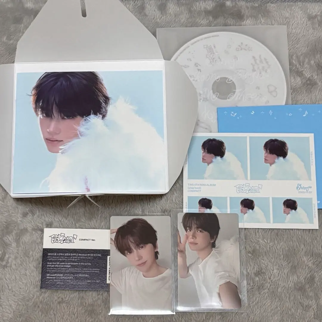 Thumbnail of tws shinyu set, trading card, album, play hard