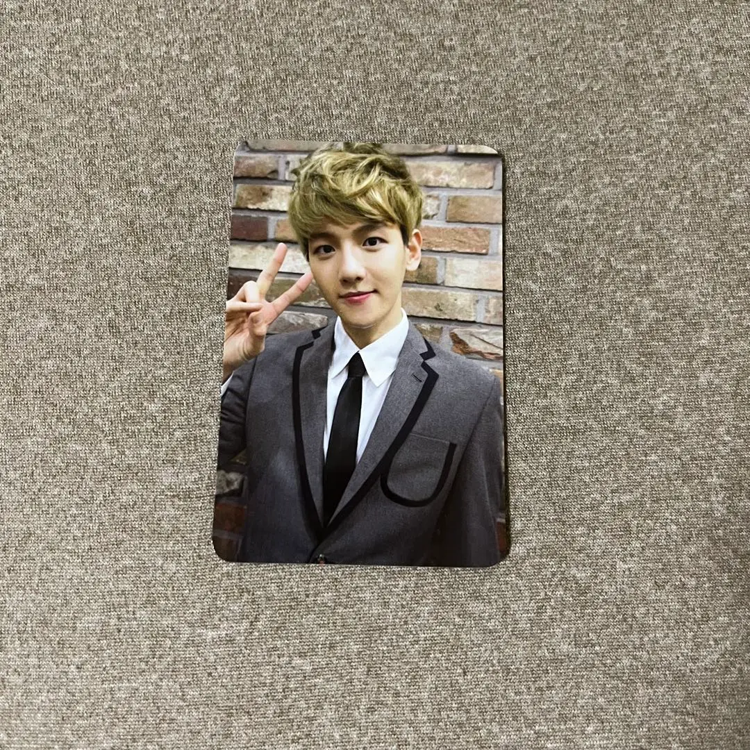 EXO ウルロン ベッキョン サイン入り レア EXO ウルロン GROWL トレカ ベッキョン ベク Baekhyun - メルカリ