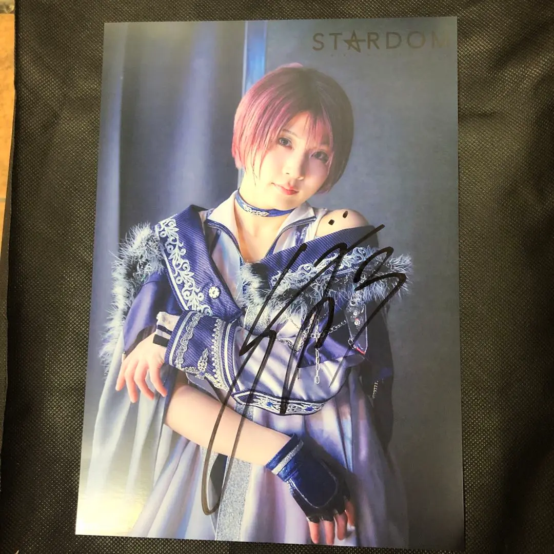 BBM 2021 女子プロレス　安納サオリ　直筆サインカード　01/95 2024 BBM WOMAN'S PRO-WRESTLING 安納サオリ 13/99 直筆サイン