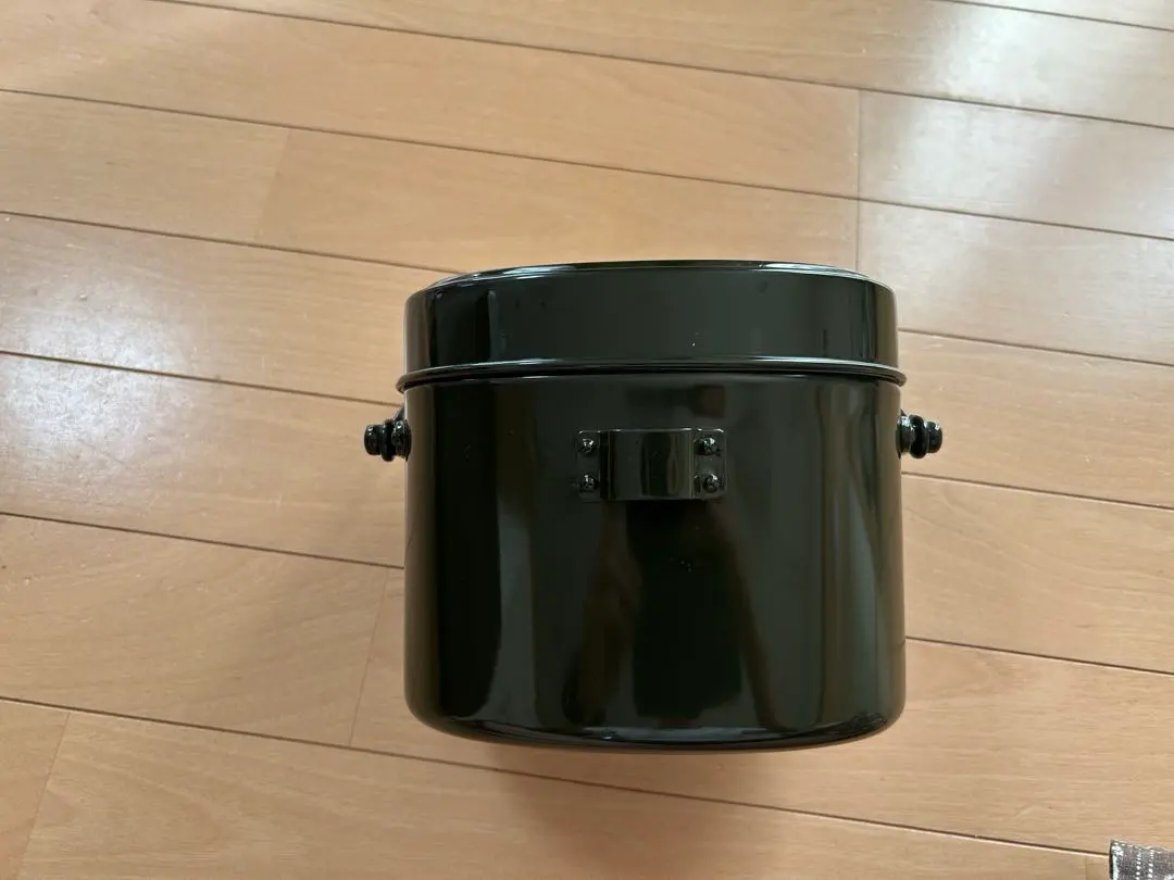 Thumbnail of Mild Co., Ltd. Swiss-style Mess Tin