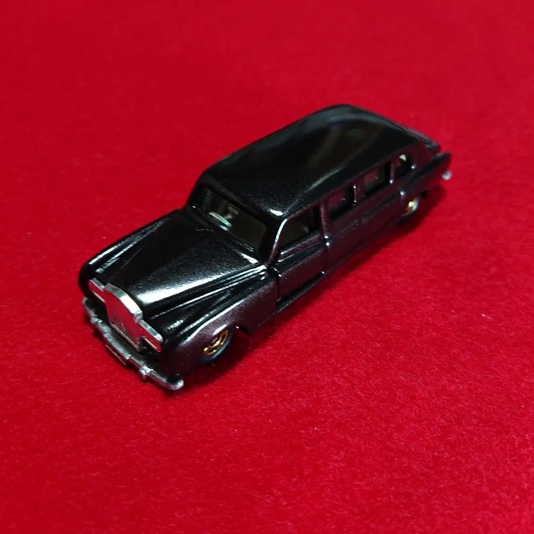 トミカ ロールスロイス リムジン トミカ ロールスロイス ファントムVI 日本製 箱無し - メルカリ