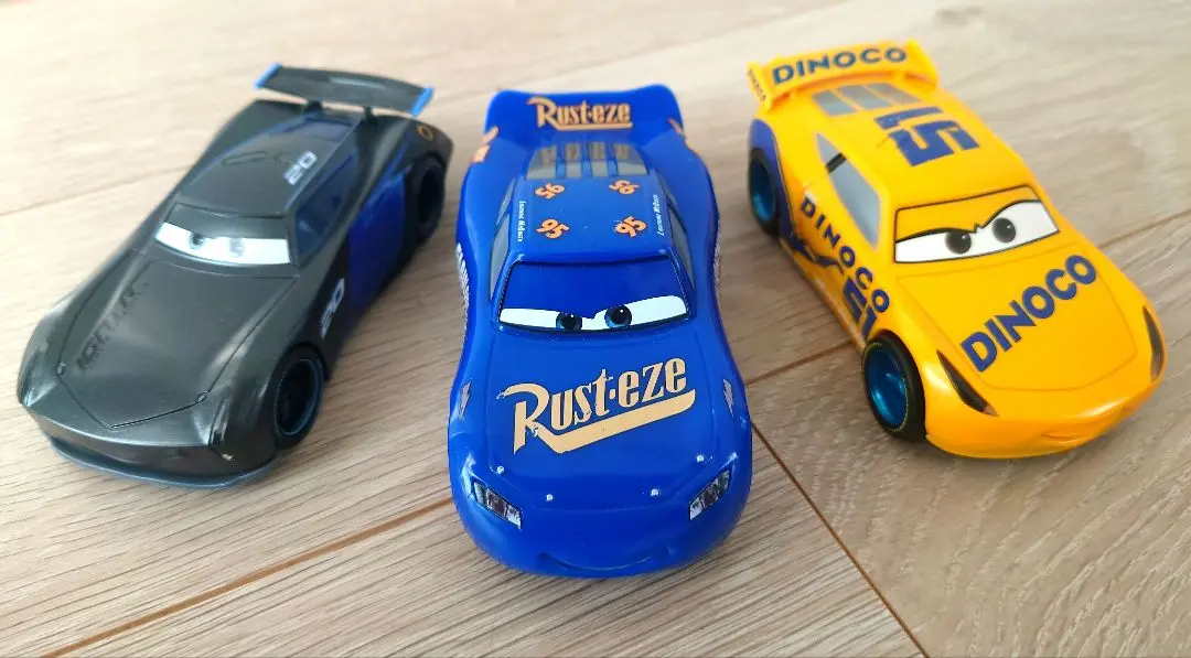 ディズニー・ピクサー ミニカーセット おしゃべりダッシュ 新品未開封5種セット 2025年最新】カーズ おしゃべりダッシュの人気アイテム - メルカリ
