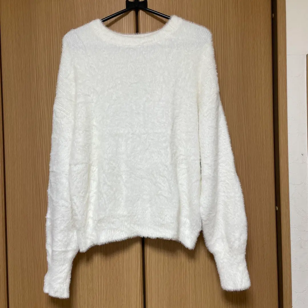 Thumbnail of Women's White Crew Neck Knit Sweater, Free Size