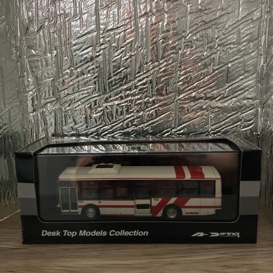 旭川電気軌道バスミニカー Amazon.co.jp: 旭川電気軌道 MR430 バス : ホーム＆キッチン