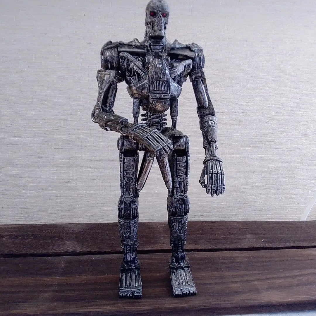 Amazon.co.jp: ターミネーター4 T-600リアルヘッドフィギュア付