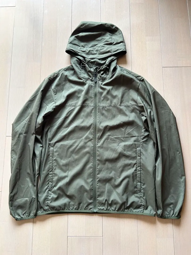 Thumbnail of UNIQLO Pocketable Parka, Olive Green, with Hood