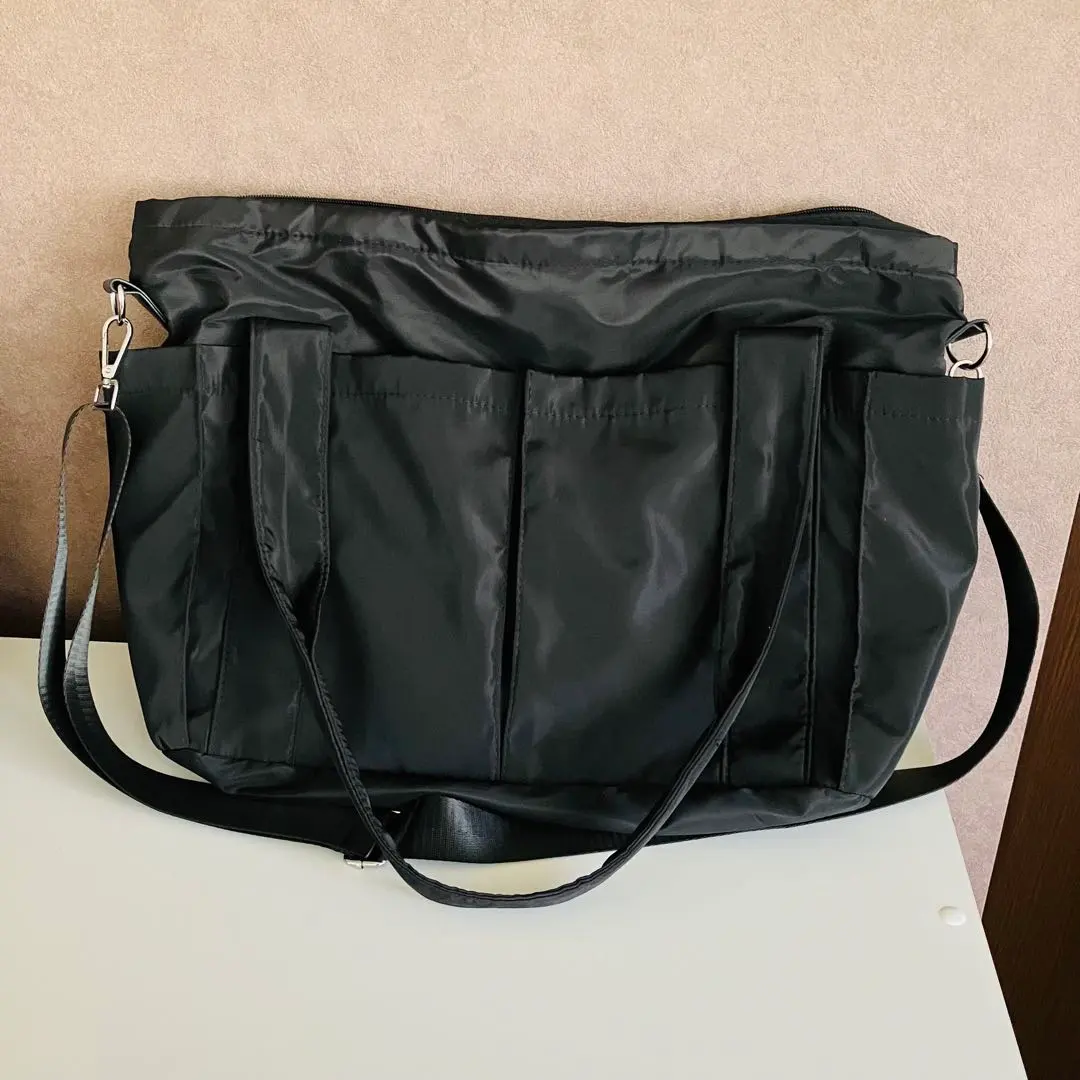 Thumbnail of Tote bag