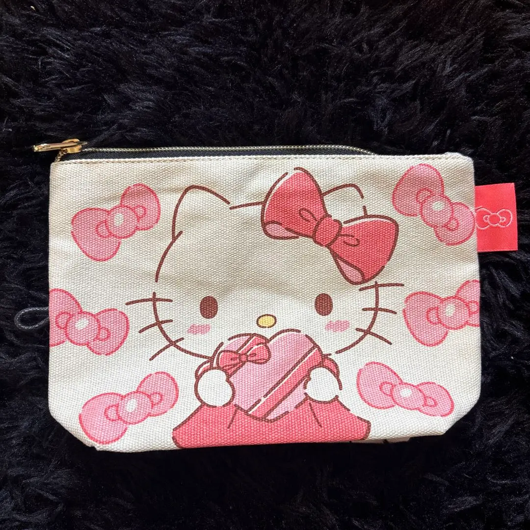 Thumbnail of Shimamura Hello Kitty Pouch