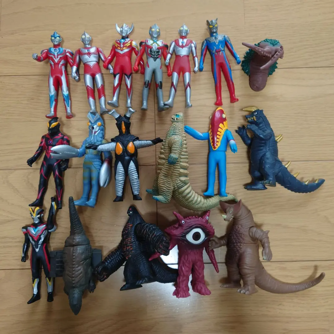 Thumbnail of Ultraman Series Monster Figure Set - 18 Figures