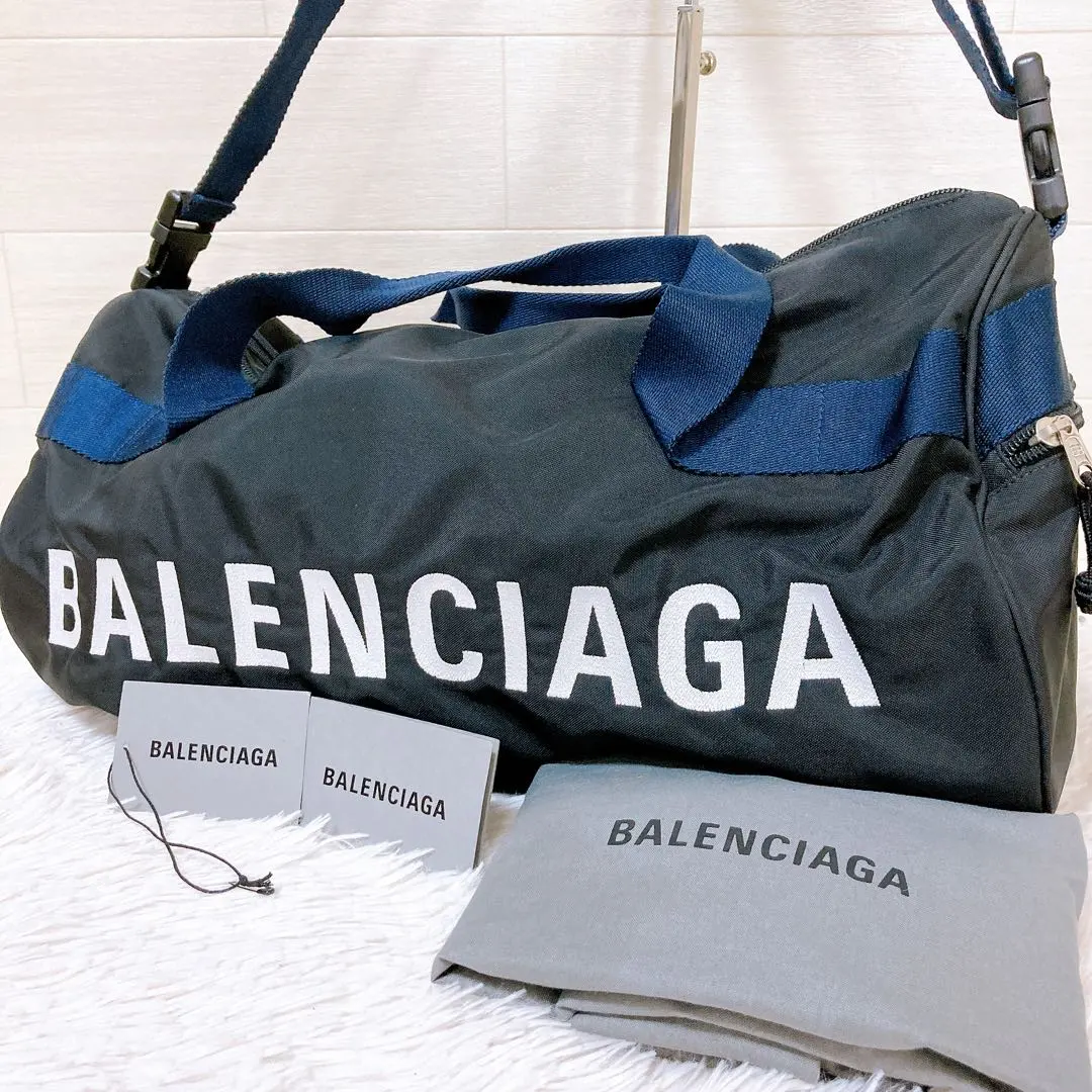 2025年最新】BALENCIAGA メンズ ボストンバッグ・旅行用バッグの