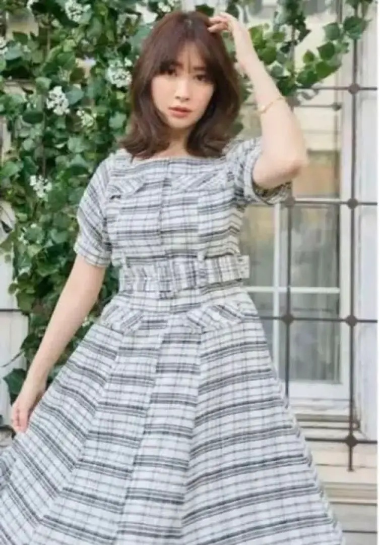 ワンピース Classic Tweed Belted Dress herlipto herlipto Classic Tweed Belted Dress レディース