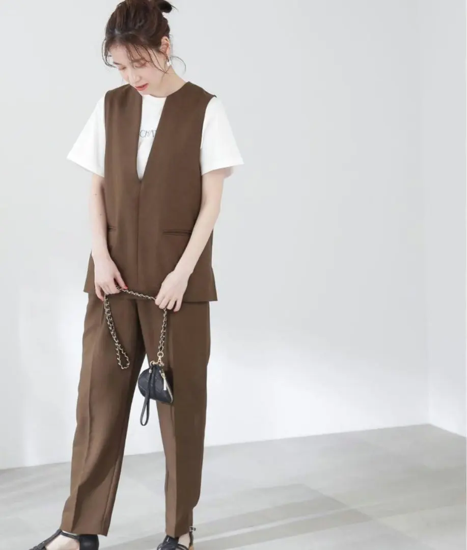 Thumbnail of N. Natural Beauty Basic TR Gilet Setup - Brown