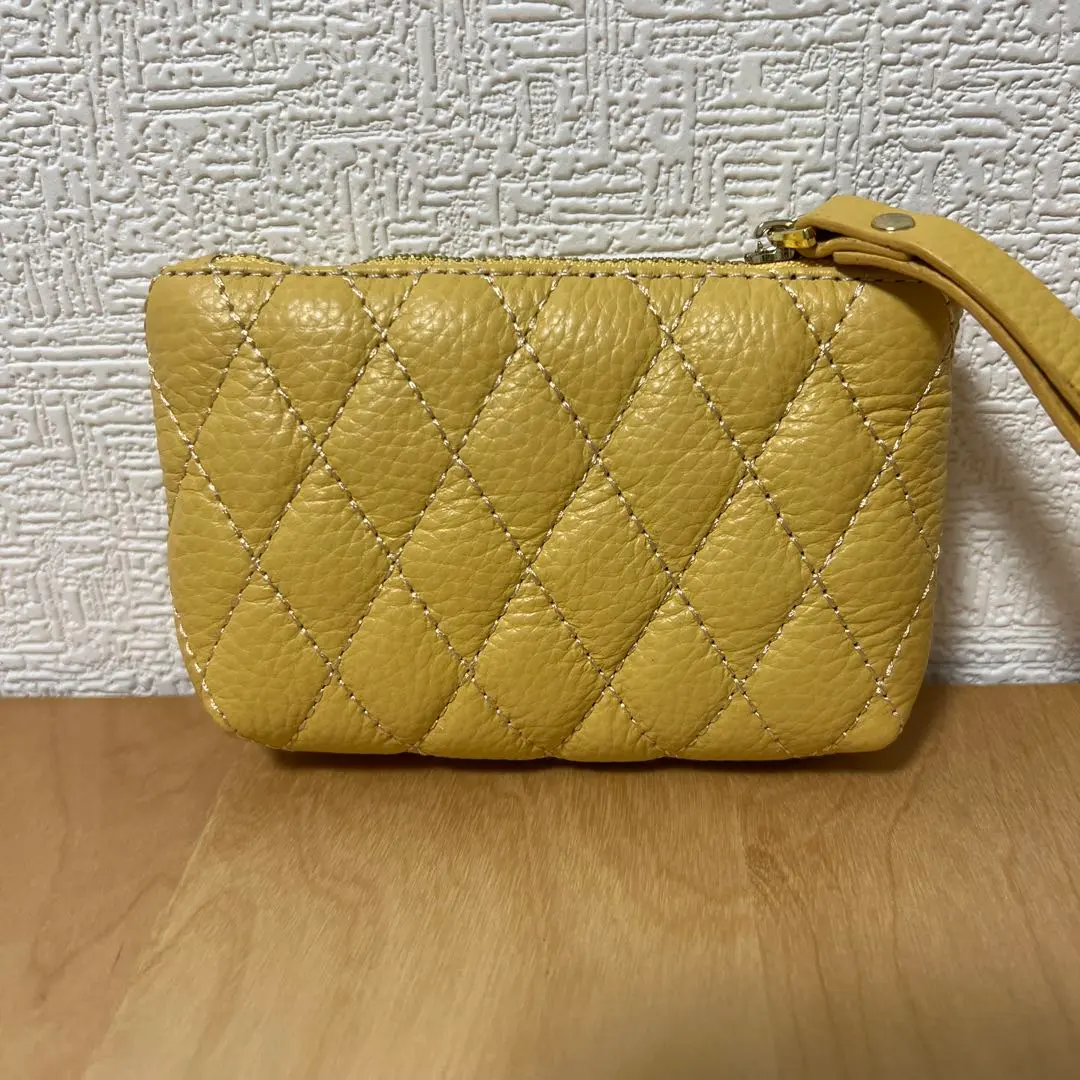 Thumbnail of New, unused genuine leather coin case with key ring