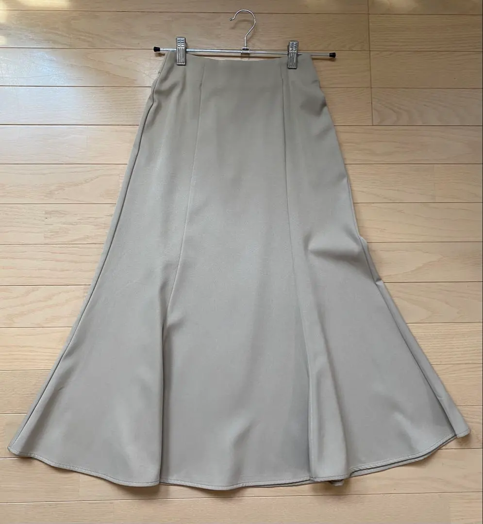 Thumbnail of fifth Beige Flare Skirt, Size S