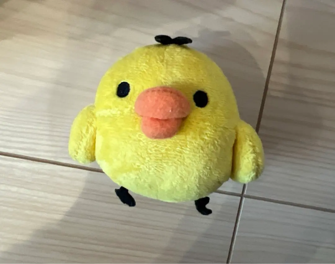 Thumbnail of Kiiroitori plushie