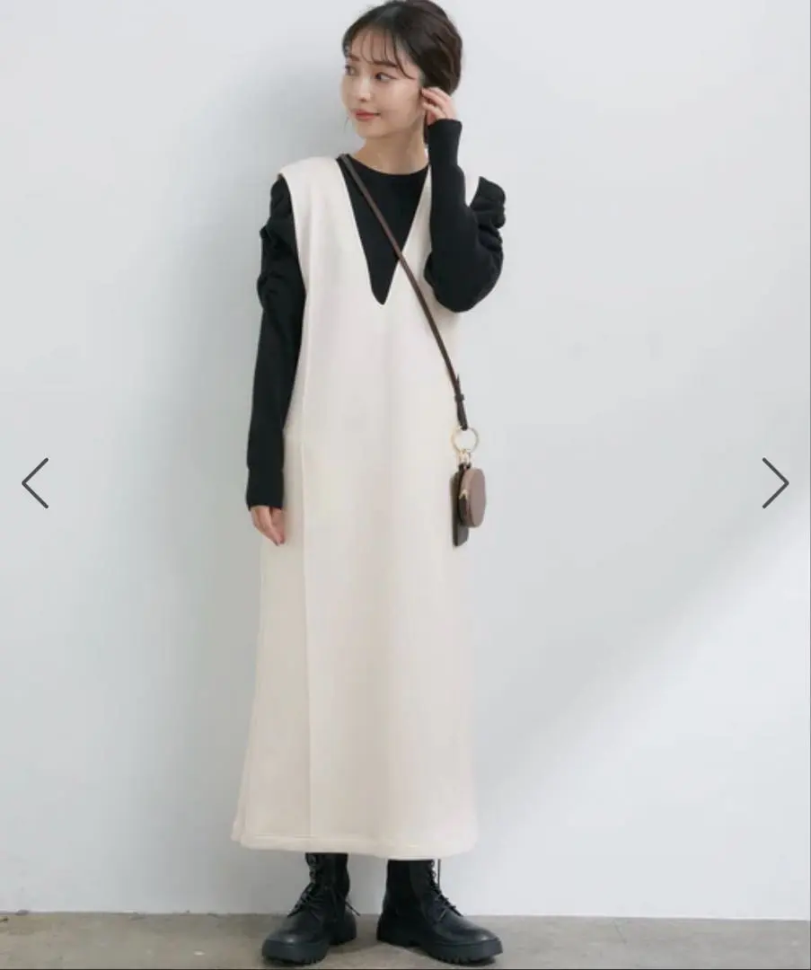 Thumbnail of New ☆ VIS Moist Souffle Touch Cardboard Knit Deep V-Neck Pintuck Jumper Skirt