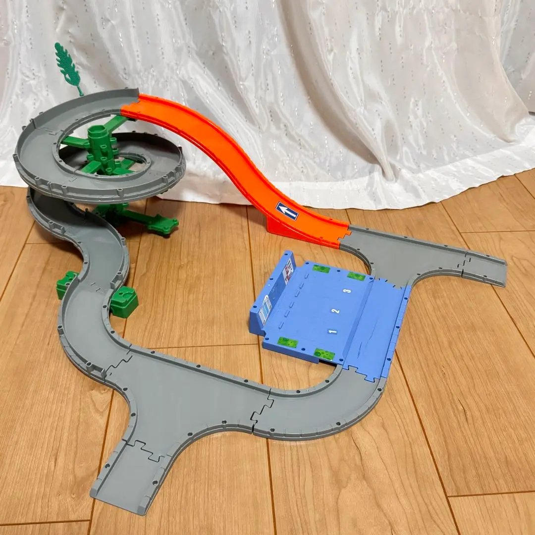 Amazon.co.jp: トミカ くみたてかんたん! くるくる峠どうろ