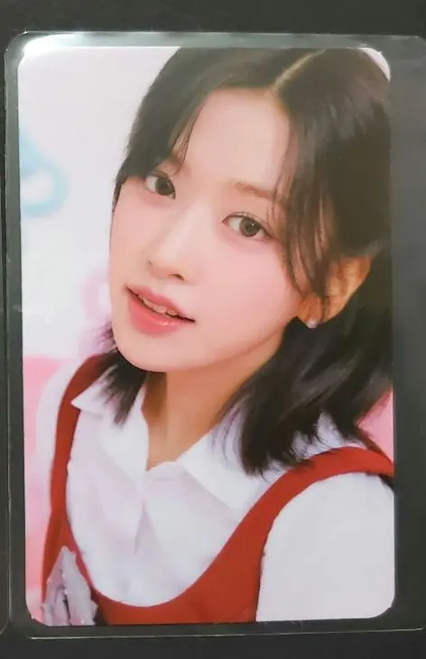 Thumbnail of IVE Switch Pop-Up Store LINE FRIENDS Yujin Trading Card