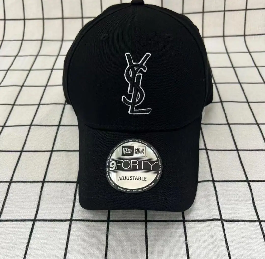 未使用 NEW ERA ニューエラ YSL キャップ ブラック ニューエラ YSL モノグラム キャップ | Saint Laurent サン