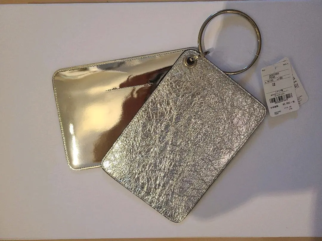 MM6 MaisonMargiela マルジェラのクラッチバッグ(白) MM6 MaisonMargiela メゾンマルジェラ クラッチバッグ(白