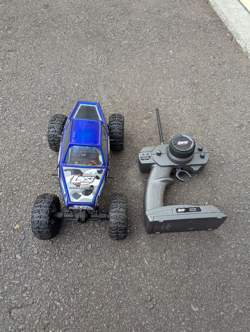 MN Losi ランクル FJ40 45 クローラー　ラジコン MN Losi ランクル FJ40 45 クローラーラジコン