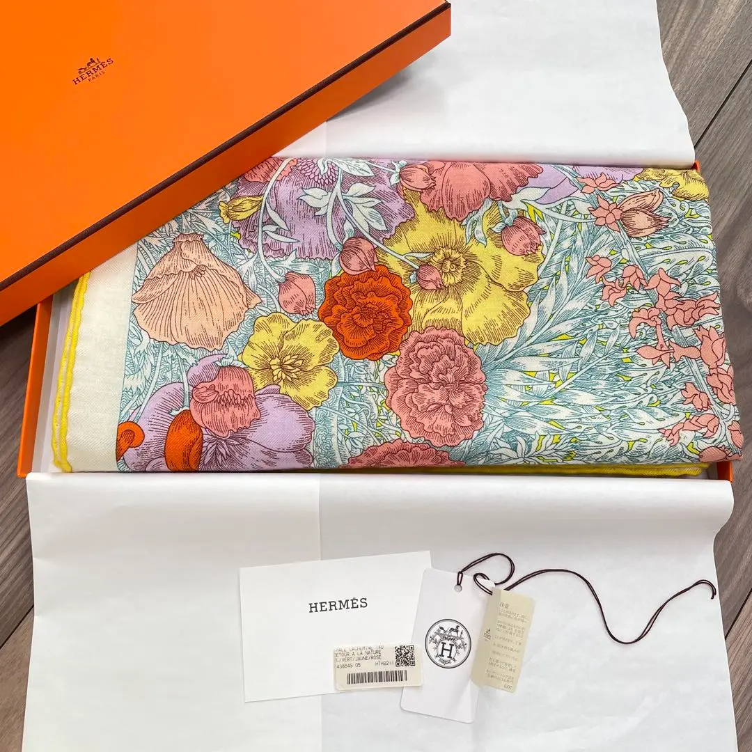 HERMES◼️カレジュアン◼️自然回帰 エルメス カレジェアン Retour a la Nature 自然回帰 ショール