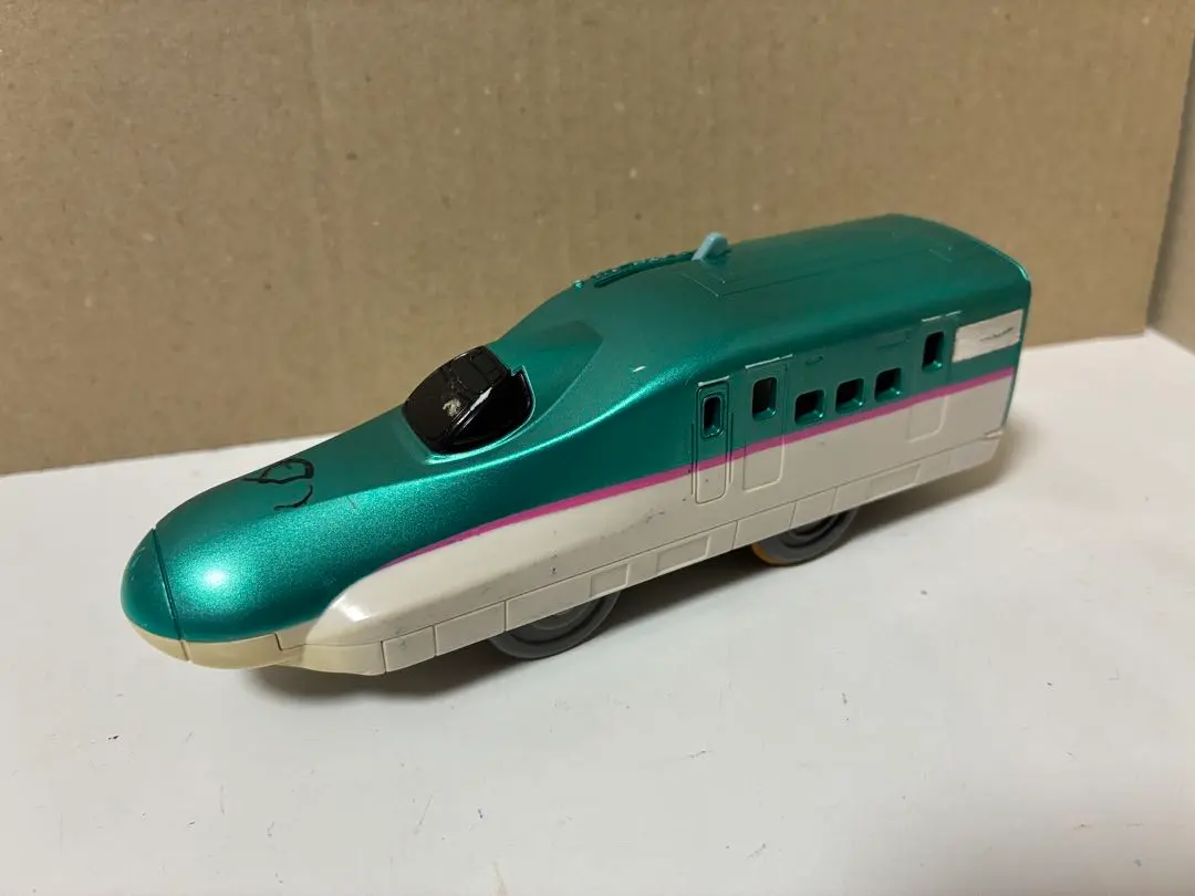 【TOMICA PLARAIL】E5系列新幹線隼號 舊款 動力車 有問題 的縮圖