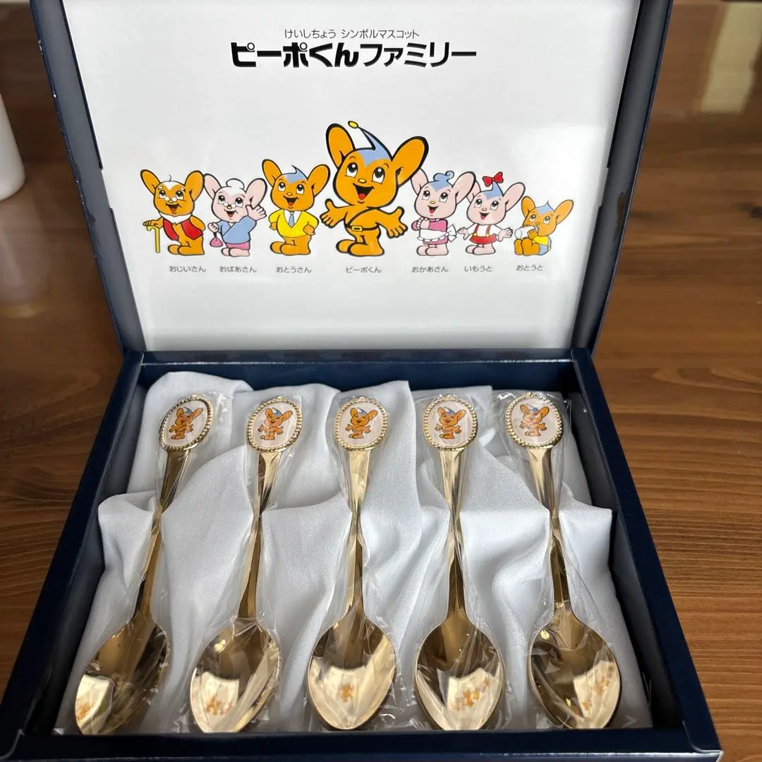 【特別品】ピーポくんファミリー スプーンセット 6本 2025年最新】ピーポ スプーンの人気アイテム - メルカリ