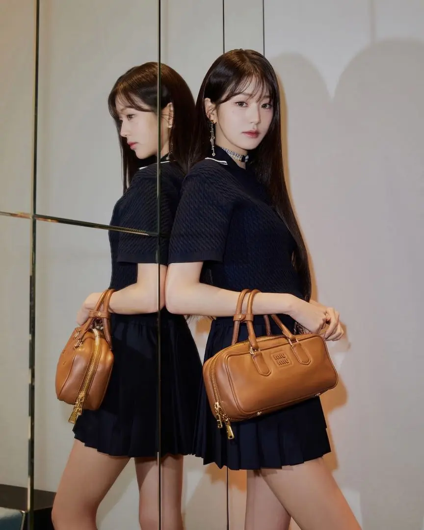 J-HOPE 着用　MIUMIU ミュウミュウ ニット 半袖 ポロシャツ J-HOPE 着用MIUMIU ミュウミュウ ニット 半袖 ポロシャツ