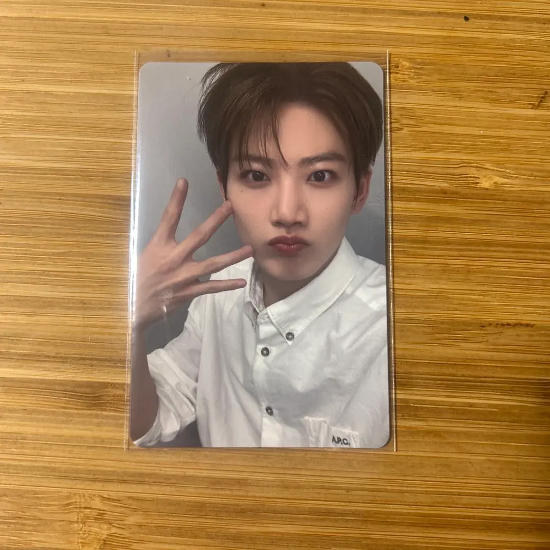 Thumbnail of TREASURE Junkyu SPECIAL MOMENT Trading Card B