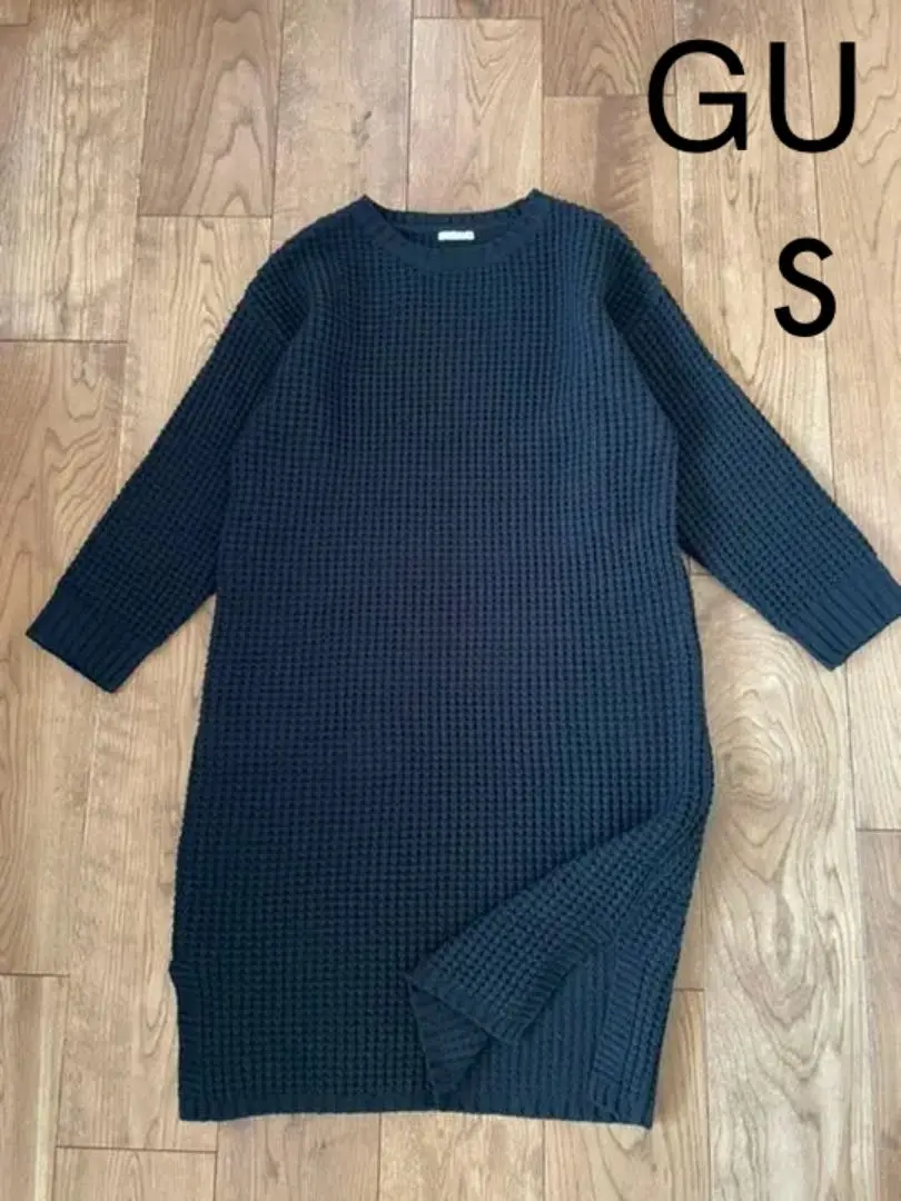 Thumbnail of GU [S] Thermal Knit Waffle Knit Dress - Black