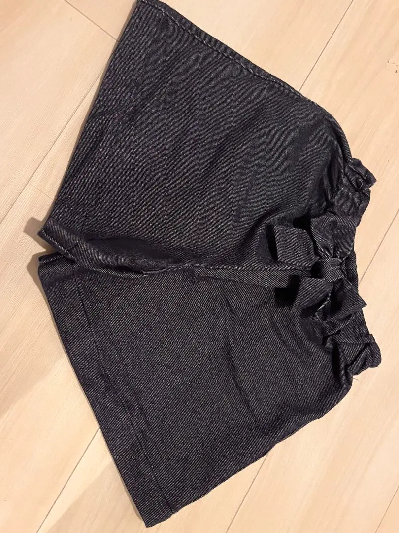 Thumbnail of Comme Ça short pants, size 90