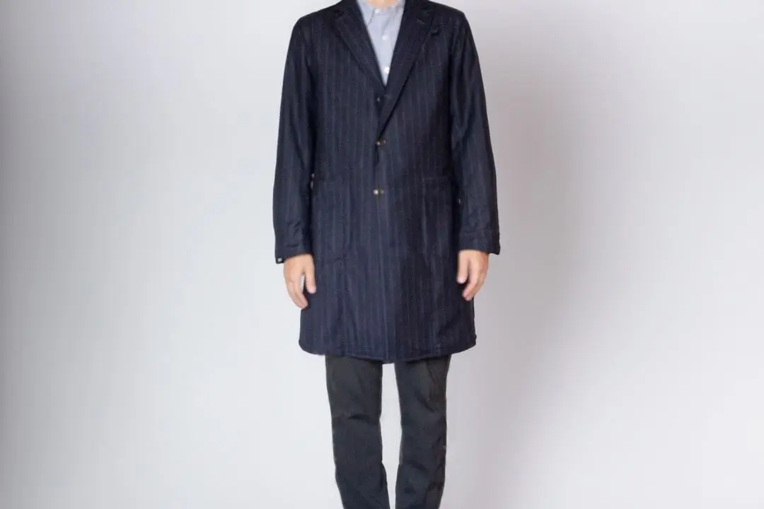 未使用DRESSTERIORドレステリアグレー チェスターコート M 最新モデル 未使用DRESSTERIORドレステリアグレー チェスター