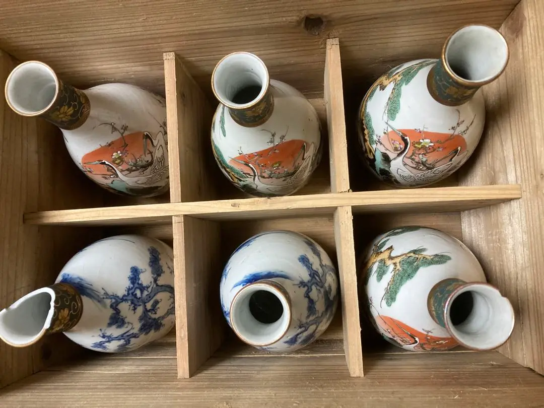 茶道具　九谷焼　末川泉山造　庄三風　色絵　山水文　香合　共布共箱　V　R5946 茶道具 九谷焼 末川泉山造 庄三風 色絵 山水文 香合 共布共箱 V