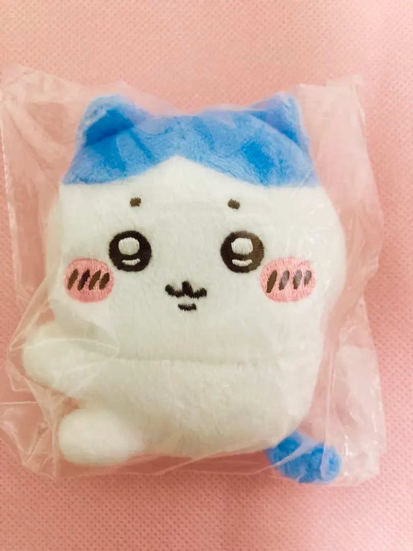 Thumbnail of Chikawa Clip Plushie - Hachiware