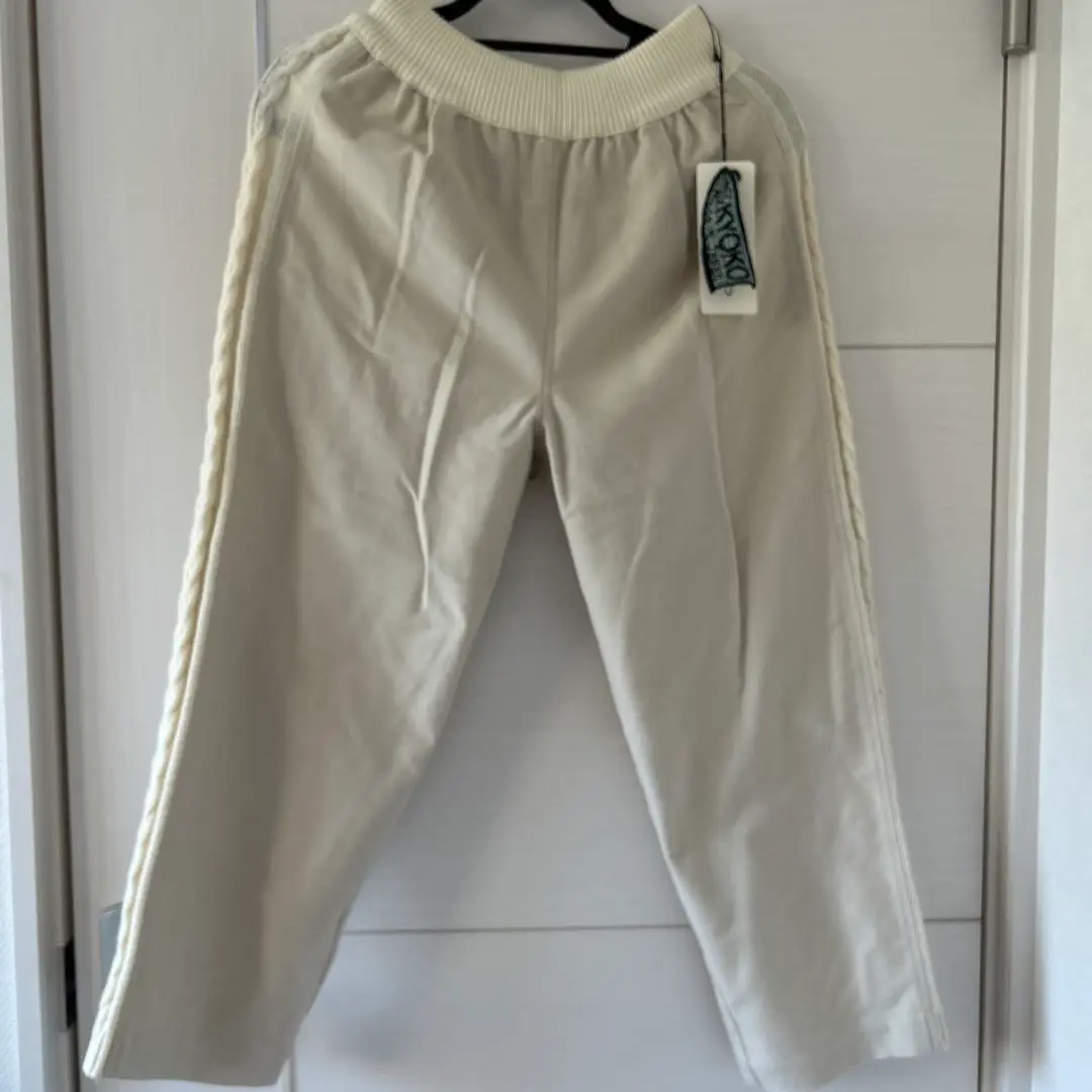 佐藤繊維　M&Kyoko イイネス　パンツ　新品タグ付き　Lサイズ 大きいサイズ レディース 裾スリットカットストレートパンツ wk