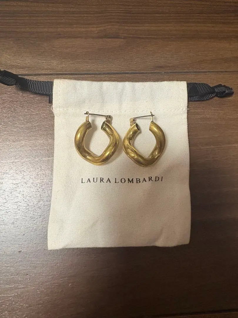 LAURA LOMBARDI/ローラロンバルディ】MINI CURVE ピアス(両耳