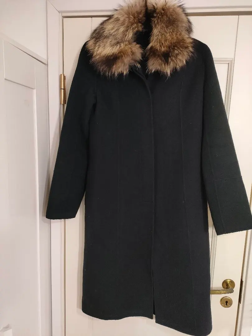 美品　【DKNY】ダナ・キャランニューヨーク　毛皮コート　リアルファー 2025年最新】Donna Karan New York レディース 毛皮・ファー