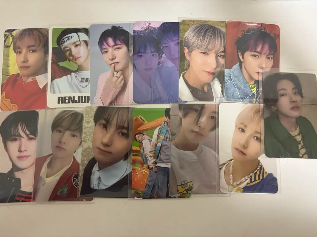 Thumbnail of NC Renjun photocard set