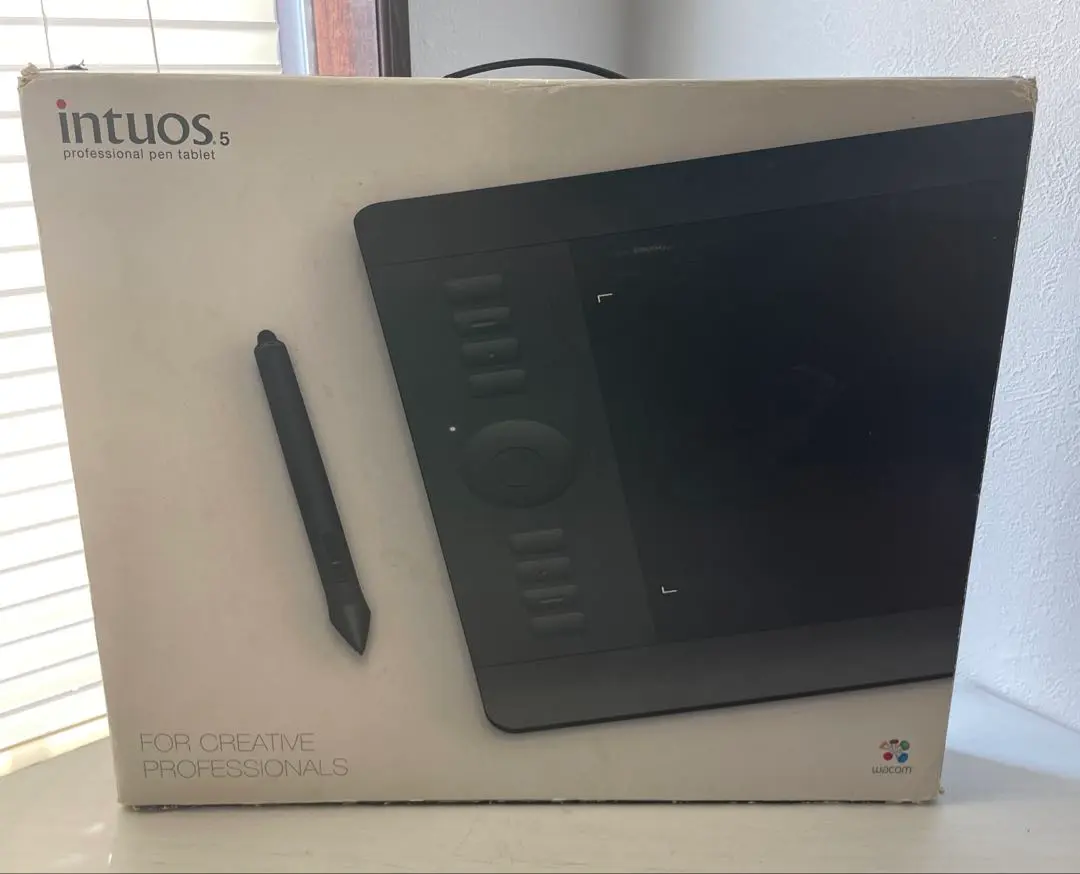 ワコム Intuos5 medium PTK-650/K0 Amazon.co.jp: Wacom Professional Pen Tablet Medium Intuos5