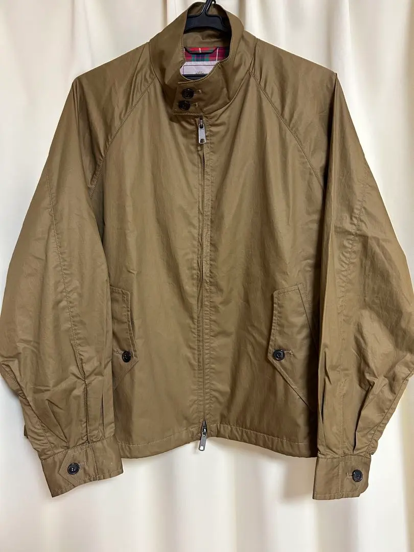 BARACUTA 巴拉古達 Swing Top 夾克 40 的縮圖