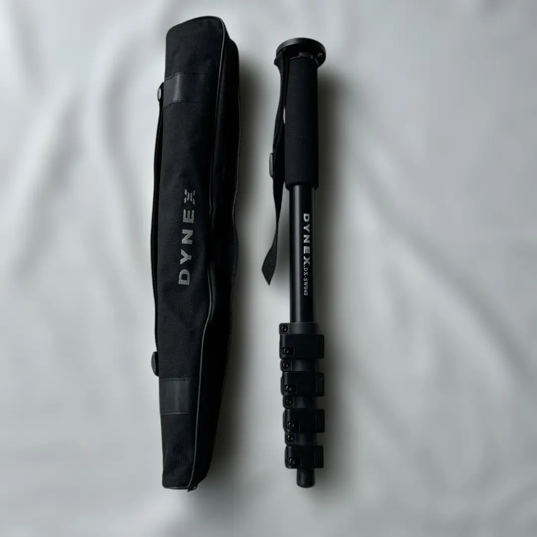 DYNEX製品　三脚 Amazon.com : Dynex 53